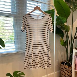 Gap White & Back Stripe Shift Dress